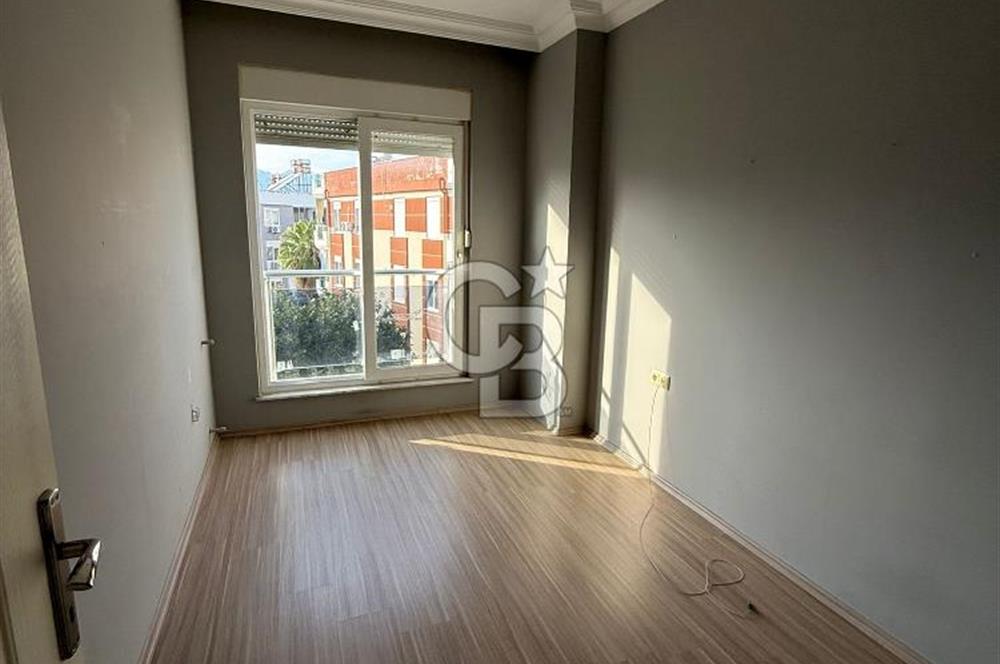  YENİDOĞAN'DA TRAMVAYA CEPHE ASANSÖRLÜ KİRALIK 2+1 DAİRE