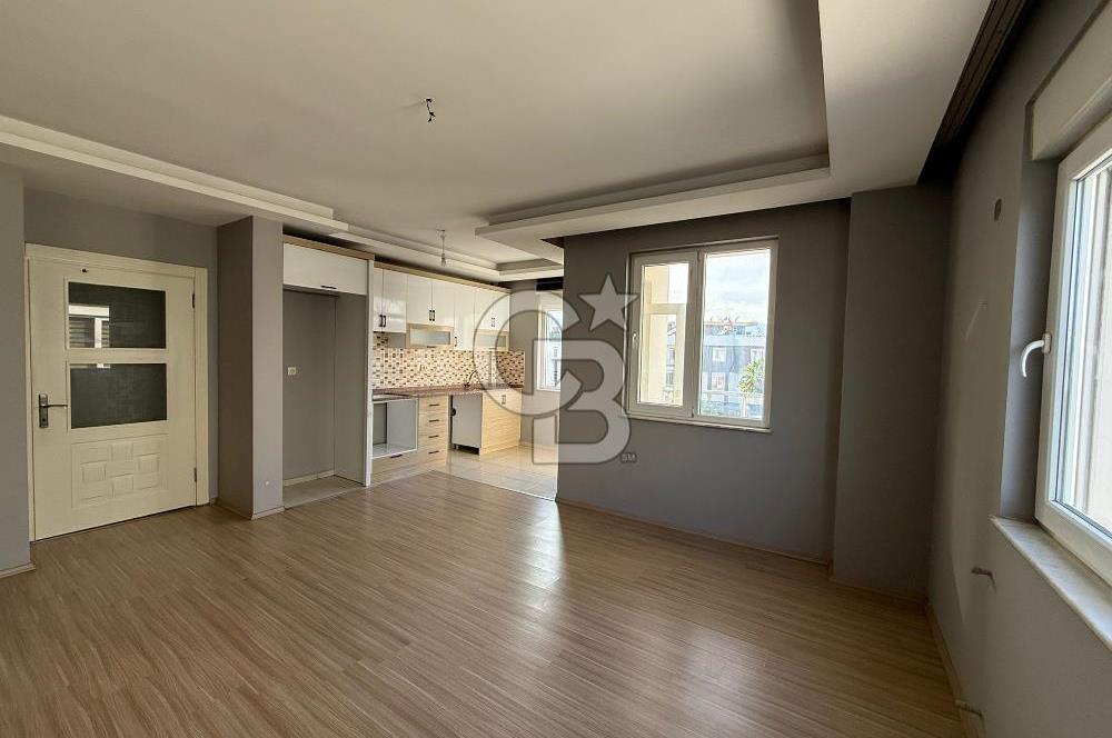  YENİDOĞAN'DA TRAMVAYA CEPHE ASANSÖRLÜ KİRALIK 2+1 DAİRE