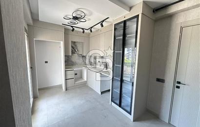 Şemikler Cadde Üstü Konumda 2+1 120m² Kiralık Daire.