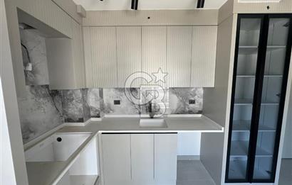 Şemikler Cadde Üstü Konumda 2+1 120m² Kiralık Daire.
