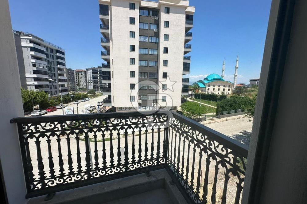 Şemikler Cadde Üstü Konumda 2+1 120m² Kiralık Daire.