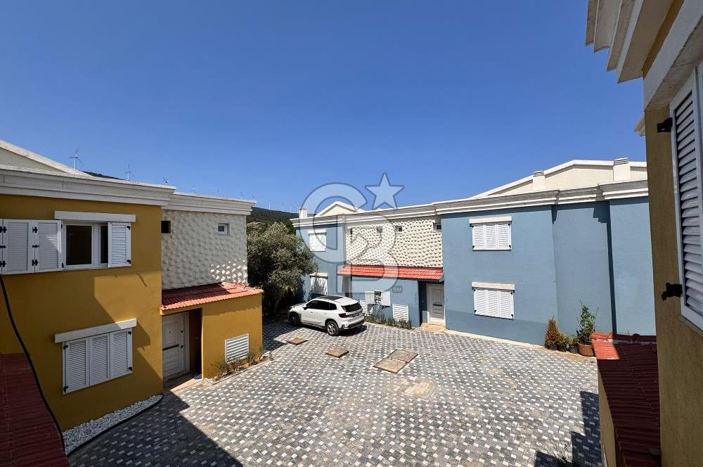 FOÇA KOZBEYLİ DOĞA EVLERİ 3+1 SATILIK SIFIR TAŞ VİLLA