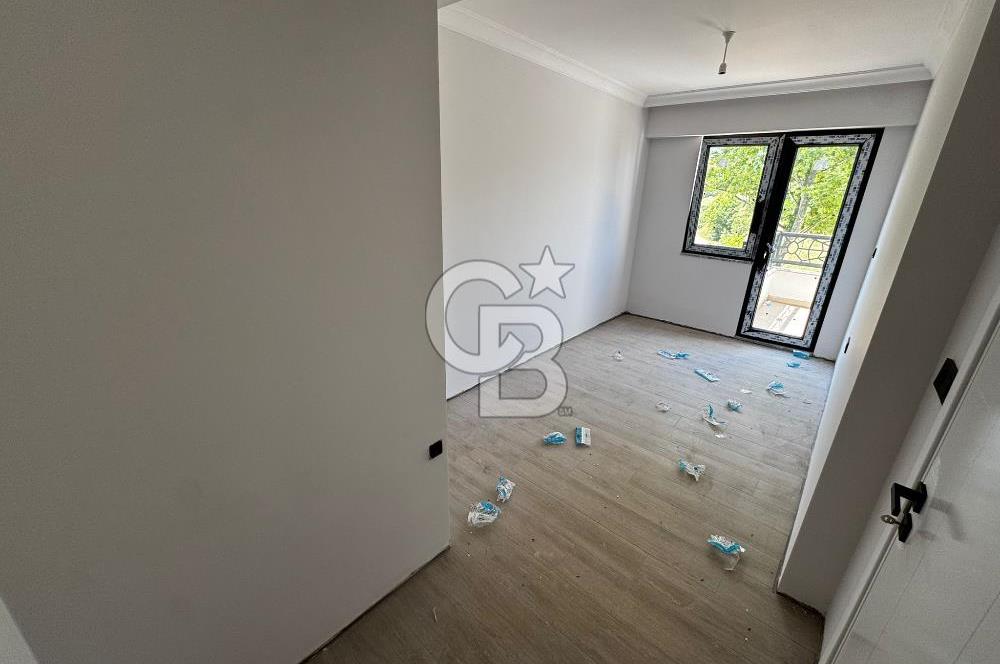 Gölcük Yazlık Merkezde Yerden Isıtmalı Satılık Daire