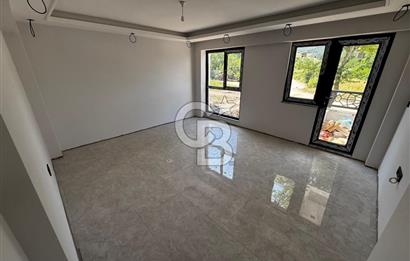 Gölcük Yazlık Merkezde Yerden Isıtmalı Satılık Daire