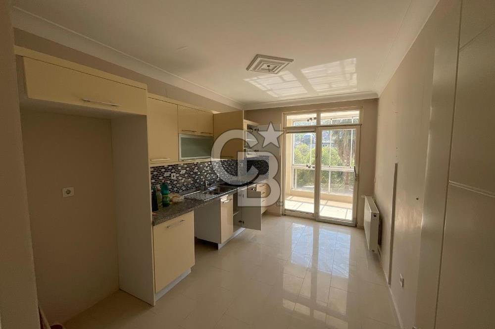 SİTEDEKİ TEK BOŞ DAİRE KALİTELİ BİR YAŞAM HAVUZLU VE GÜVENLİKLİ