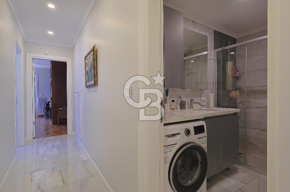 Bağdat caddesi Caddebostan'da Satılık 3+1 Genç Bina
