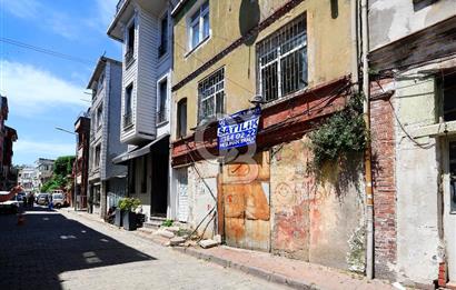 Yenikapı 2.Derece Tarihi Eser Satılık Komple Bina