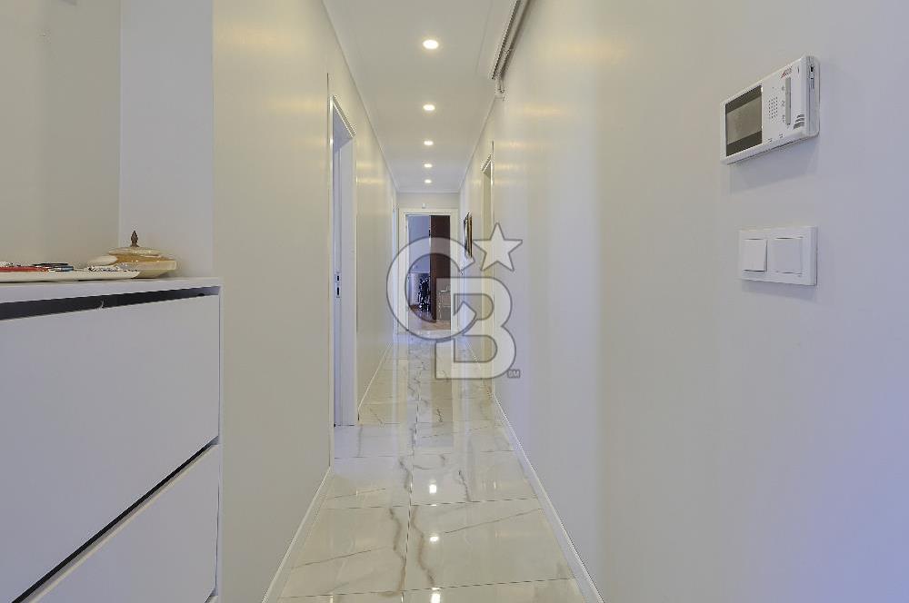 Bağdat caddesi Caddebostan'da Satılık 3+1 Genç Bina