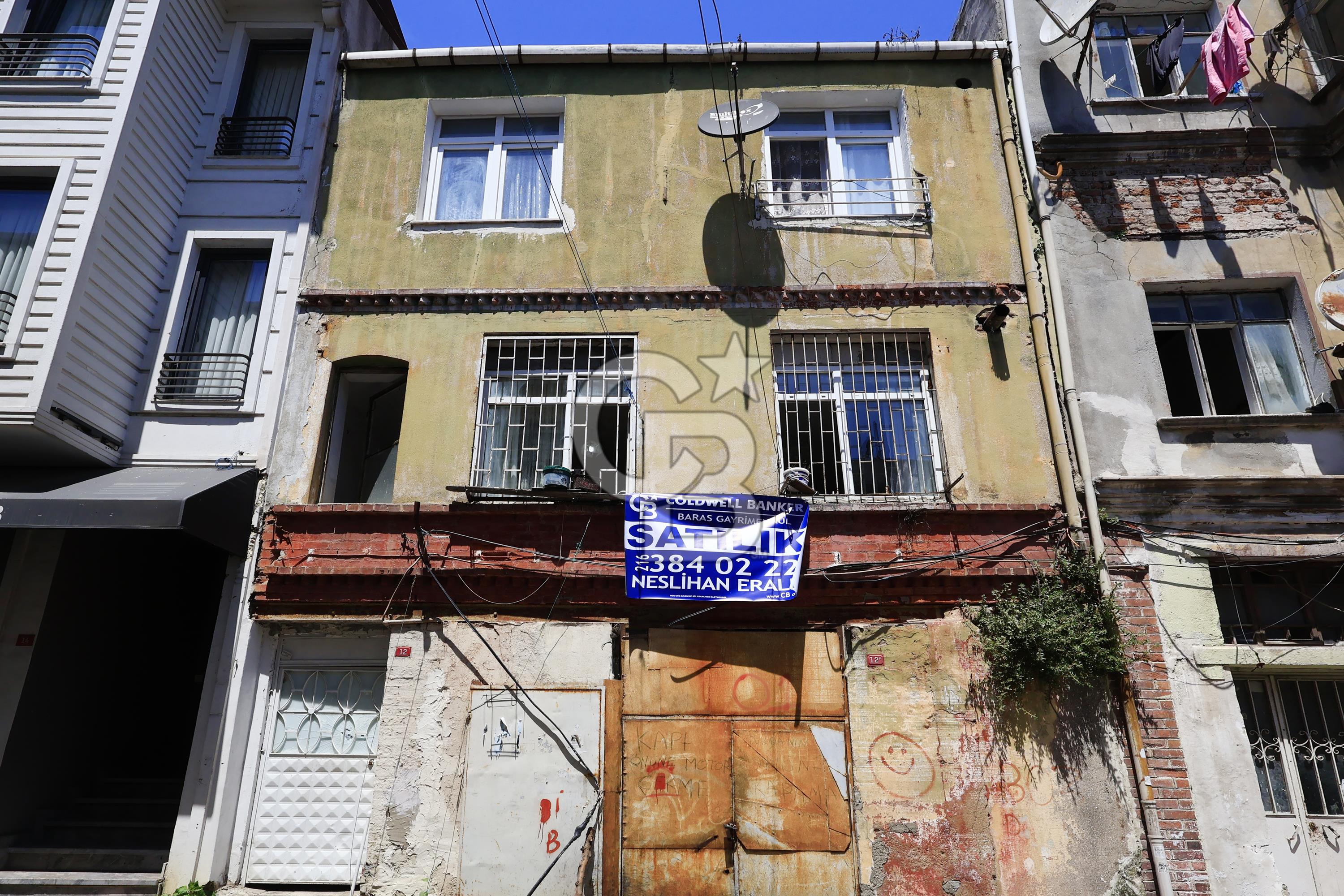 Yenikapı 2.Derece Tarihi Eser Satılık Komple Bina