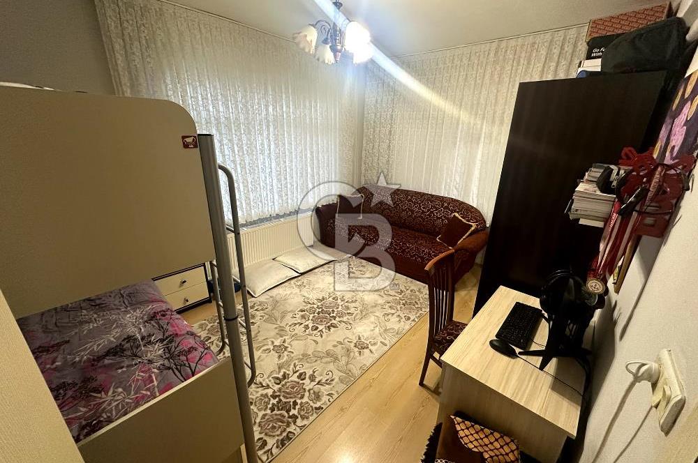 Gölcük Yeni Mahallede Satılık 2+1 Güney Cephe Daire