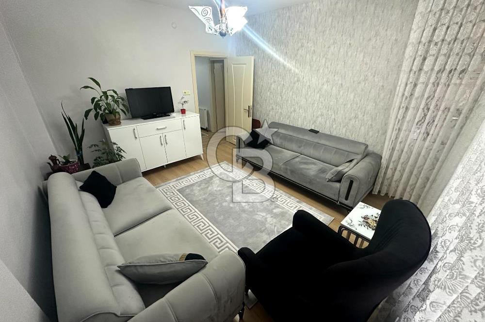 Gölcük Yeni Mahallede Satılık 2+1 Güney Cephe Daire