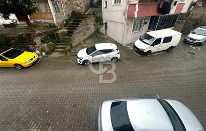 Gölcük Yeni Mahallede Satılık 2+1 Güney Cephe Daire