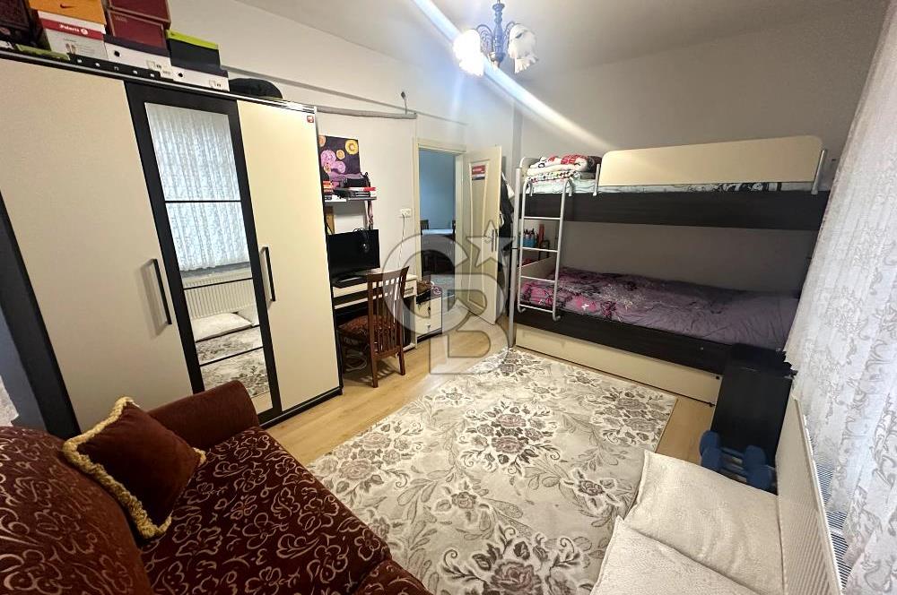 Gölcük Yeni Mahallede Satılık 2+1 Güney Cephe Daire