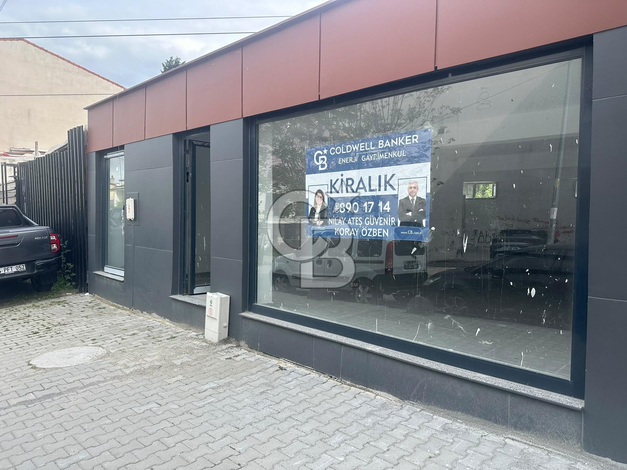Sefaköy Kültür Merkezi Arkası Kiralık Geniş Cepheli Dükkan