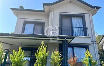 ŞİLE ÇAYIRBAŞINDA SATILIK 4+1 HARİKA VİLLA