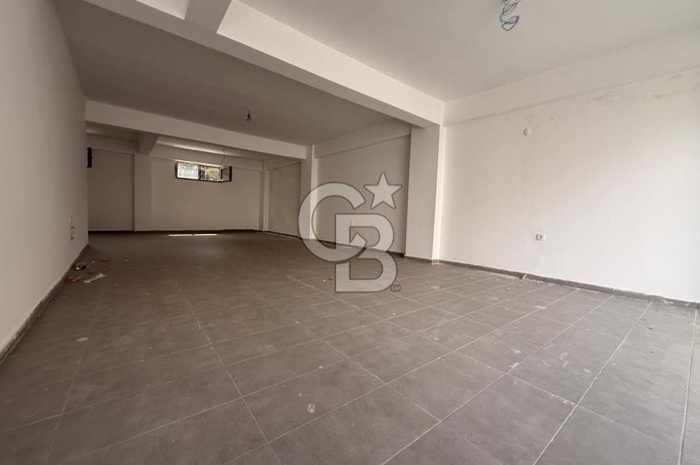 Sefaköy Kültür Merkezi Arkası Kiralık Geniş Cepheli Dükkan