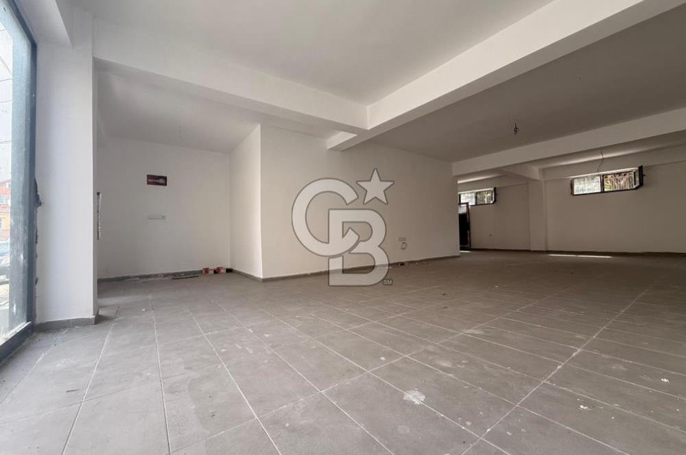 Sefaköy Kültür Merkezi Arkası Kiralık Geniş Cepheli Dükkan