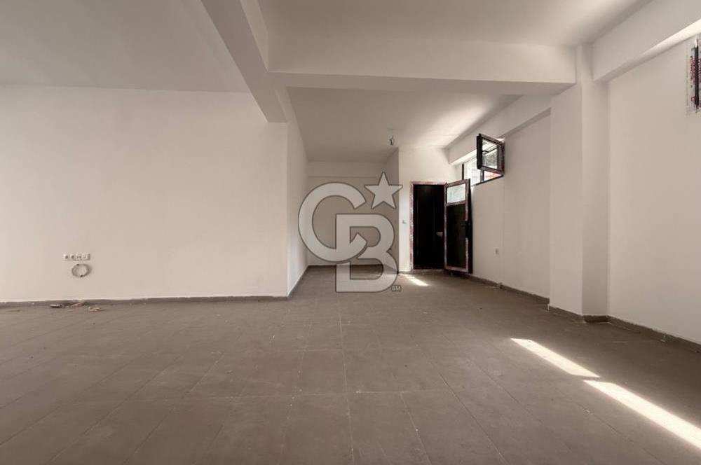 Sefaköy Kültür Merkezi Arkası Kiralık Geniş Cepheli Dükkan