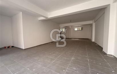 Sefaköy Kültür Merkezi Arkası Kiralık Geniş Cepheli Dükkan