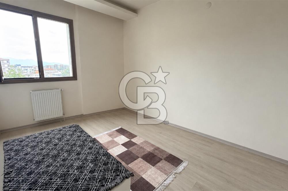 ÇİĞLİ ATEŞOĞLU CADDE LIFE’TA HAVUZLU SİTEDE SATILIK 1+1 