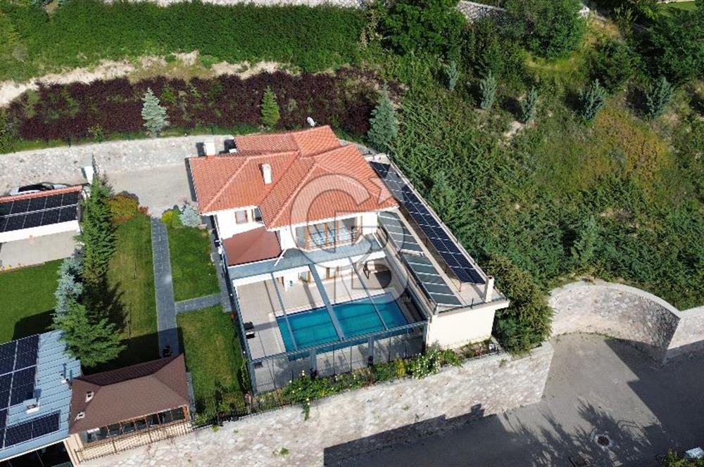 MEBUSKENT SİTESİ HAVUZLU GÜNEŞ ENERJİLİ VİLLA