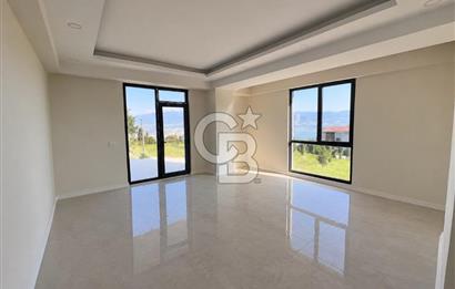 İZMİT BAĞÇEŞME'DE DOĞA DENİZ MANZARALI SATILIK 2+1 ÇATI DUBLEKS