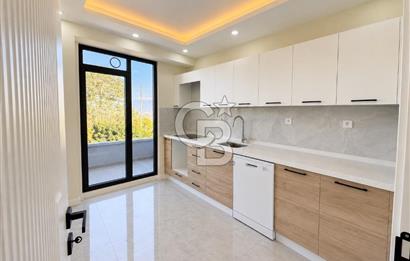 İZMİT BAĞÇEŞME'DE DOĞA DENİZ MANZARALI SATILIK 3+1 ARAKAT