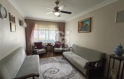 Karşıyaka Bahçelievler Mahallesinde Satılık 3+1 Geniş Daire