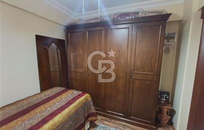 Karşıyaka Bahçelievler Mahallesinde Satılık 3+1 Geniş Daire