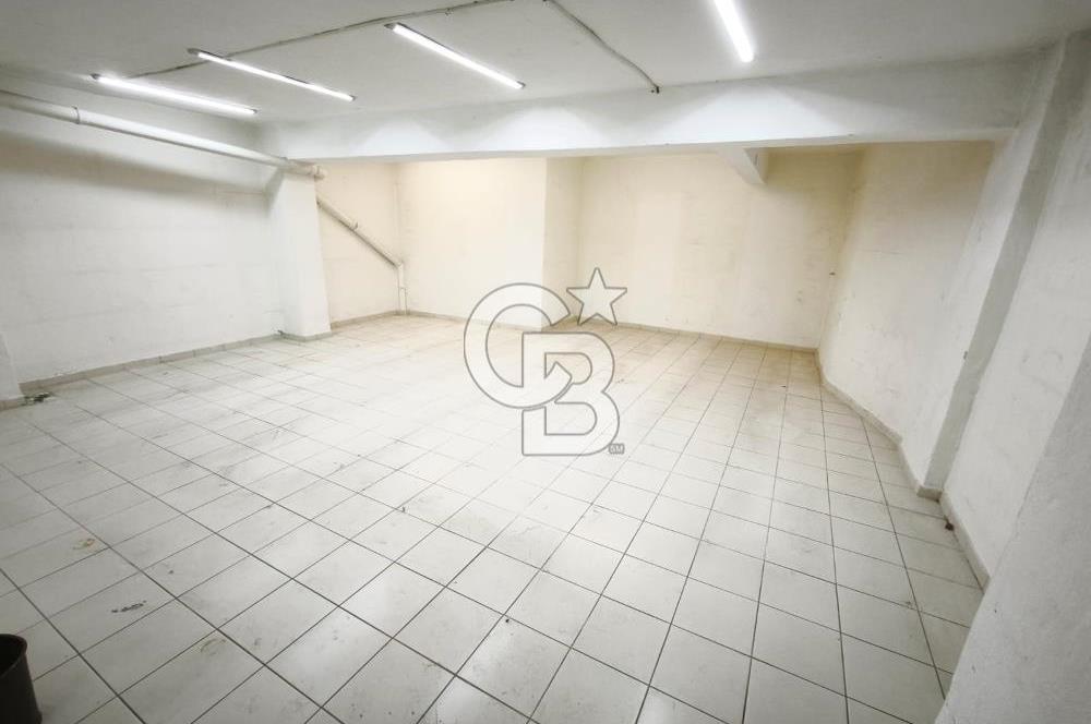 Natoyolu Caddesi Üzerinde Banka Altyapılı, Geniş Cepheli 460 m² Kiralık Mağaza/Dükkan