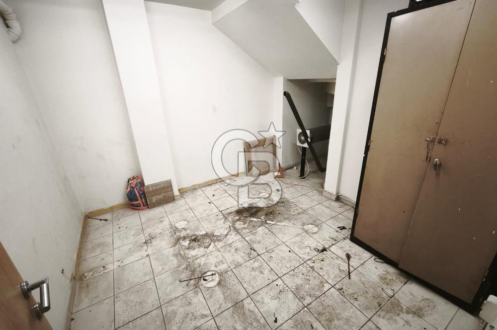 Natoyolu Caddesi Üzerinde Banka Altyapılı, Geniş Cepheli 460 m² Kiralık Mağaza/Dükkan