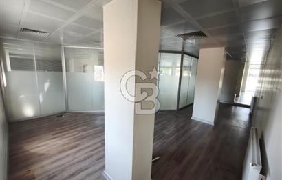 Natoyolu Caddesi Üzerinde Banka Altyapılı, Geniş Cepheli 460 m² Kiralık Mağaza/Dükkan