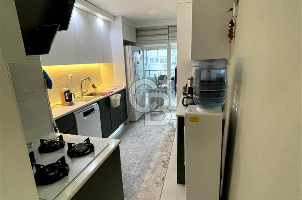 ÇİĞLİ, ATAŞEHİR, MAVİKENT SİTESİNDE TADİLATLI DAİRE
