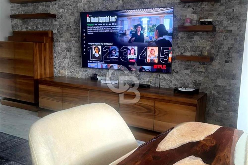 ÇİĞLİ, ATAŞEHİR, MAVİKENT SİTESİNDE TADİLATLI DAİRE