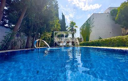 İzmir Torbalı Yoğurtçular İzmir Aydın Cad Üzeri 6+1 Kiralık Köşk