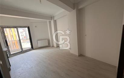 MENEMEN SEYREK MEYDANDA KİRALIK 1+1 DAİRE