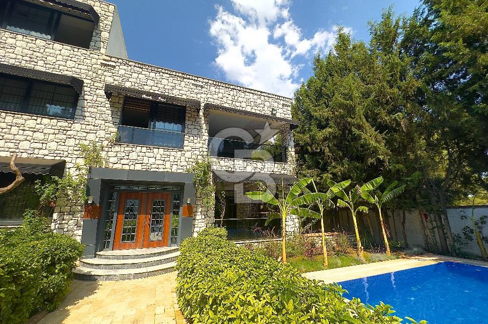 İzmir Torbalı Yoğurtçular İzmir Aydın Cad Üzeri 6+1 Kiralık Köşk