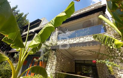 İzmir Torbalı Yoğurtçular İzmir Aydın Cad Üzeri 6+1 Kiralık Köşk