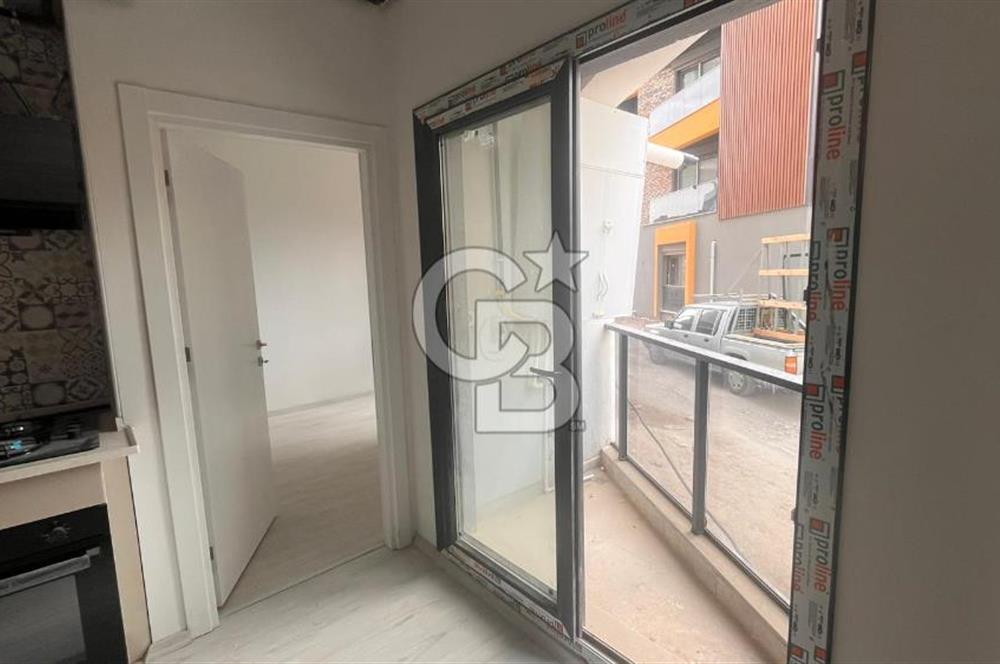 MENEMEN SEYREK MEYDANDA KİRALIK 1+1 DAİRE