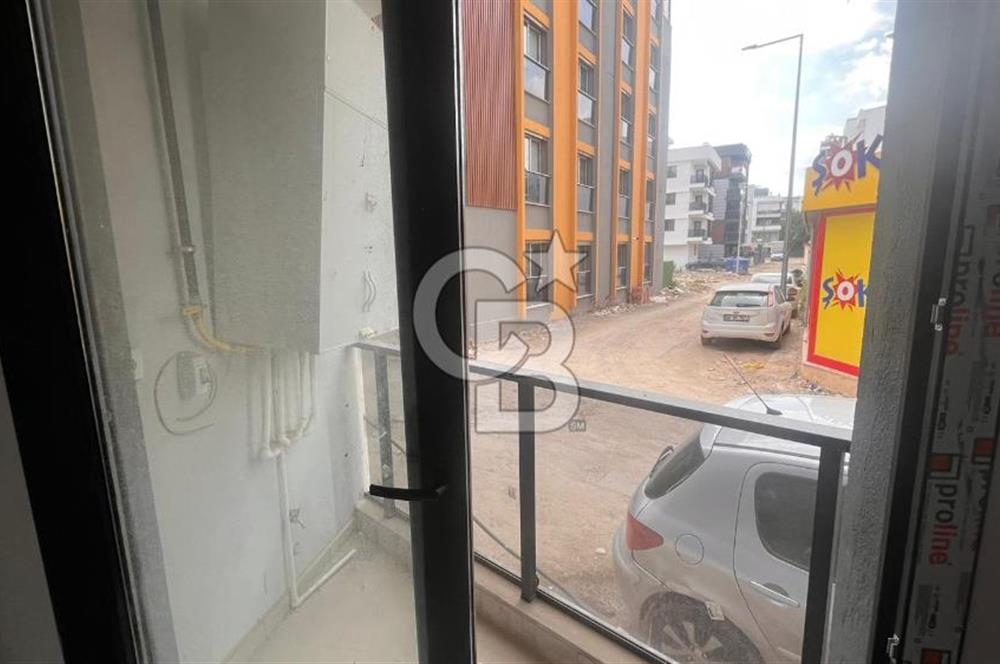 MENEMEN SEYREK MEYDANDA KİRALIK 1+1 DAİRE