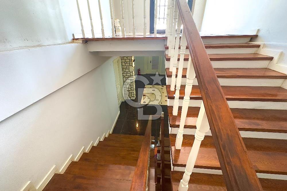 İzmir Torbalı Yoğurtçular İzmir Aydın Cad Üzeri 6+1 Kiralık Köşk