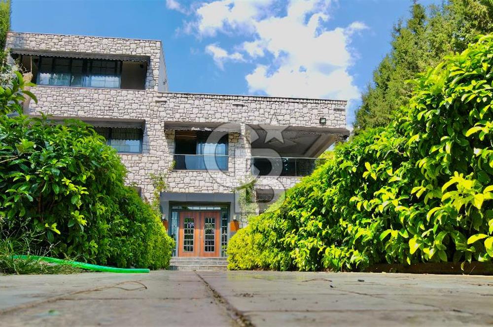 İzmir Torbalı Yoğurtçular İzmir Aydın Cad Üzeri 6+1 Kiralık Köşk