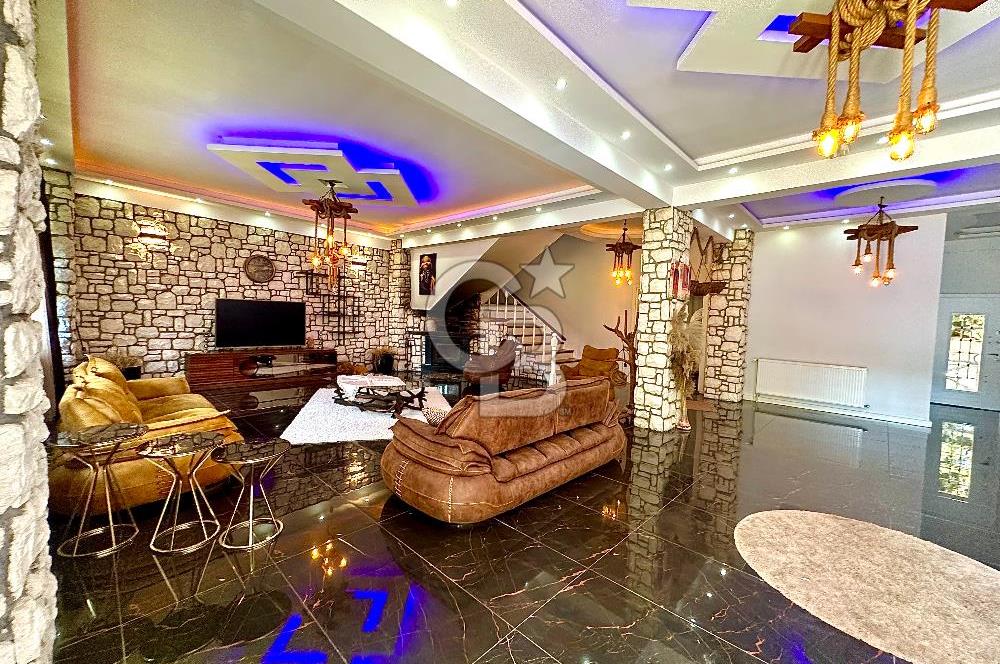 İzmir Torbalı Yoğurtçular İzmir Aydın Cad Üzeri 6+1 Kiralık Köşk