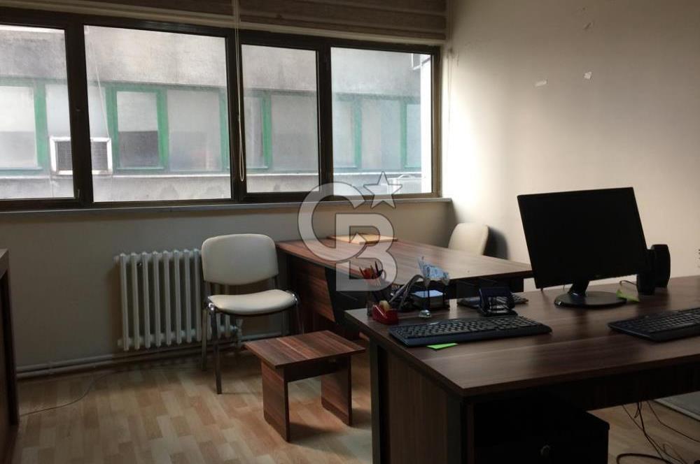 ŞİRİNEVLER DE 200 m2 KİRALIK OFİS