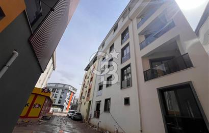 MENEMEN SEYREK MEYDANDA KİRALIK 1+1 DAİRE