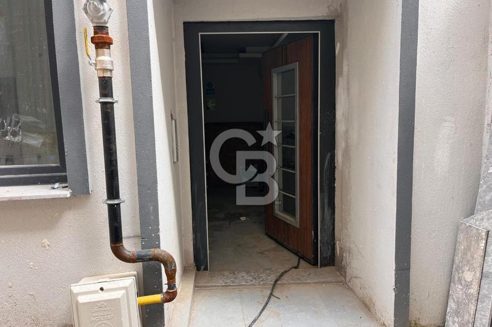 MENEMEN SEYREK MEYDANDA KİRALIK 1+1 DAİRE