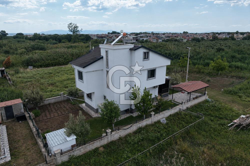 DİKİLİ | KABAKUM | DENİZE 500 MT | 5+1 TRİPLEKS VİLLA