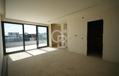 BAĞLICA 5+1 SİTE İÇİNDE GÜVENLİKLİ  MÜSTEKİL 754M2 ARSA PAYLI VİLLA