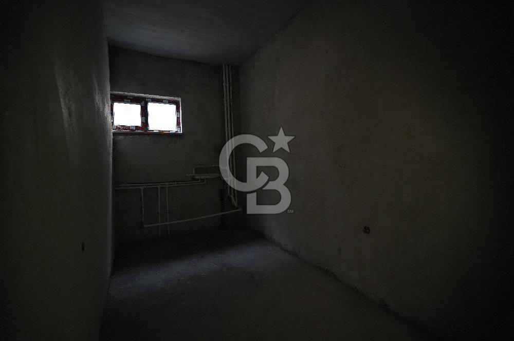BAĞLICA 5+1 SİTE İÇİNDE GÜVENLİKLİ  MÜSTEKİL 754M2 ARSA PAYLI VİLLA