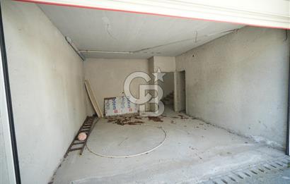 BAĞLICA 5+1 SİTE İÇİNDE GÜVENLİKLİ  MÜSTEKİL 754M2 ARSA PAYLI VİLLA